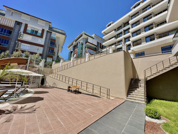 Exterior 14