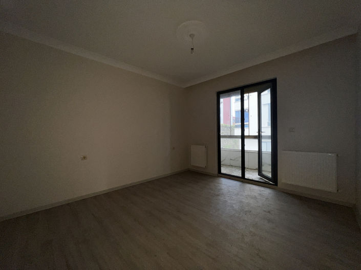 Image No.26-3 Bed Apartment for sale