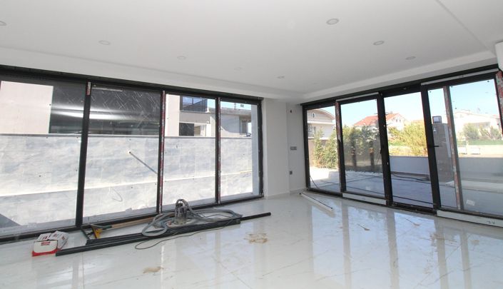 Image No.16-4 Bed House/Villa for sale