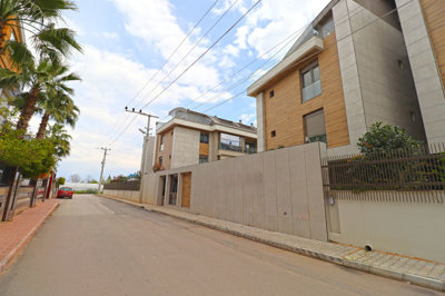 Exterior 2