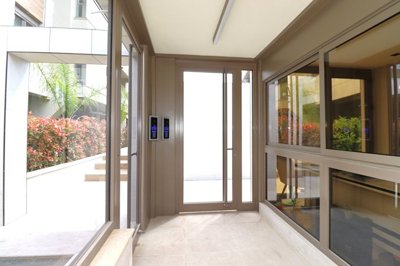 Exterior 3