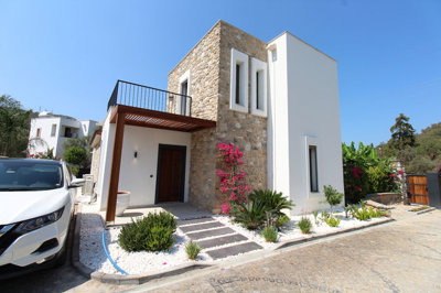 Exterior 9