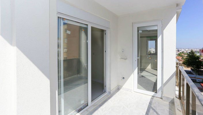 Image No.28-2 Bed Apartment for sale