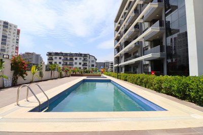 1 - Altintas, Apartment