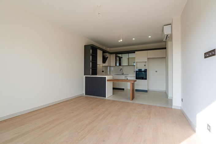 Image No.26-1 Bed Apartment for sale