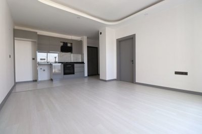 Interior 3