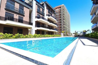 Exterior 4