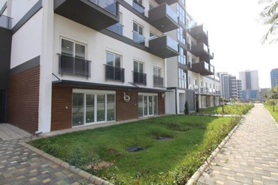 Exterior 9
