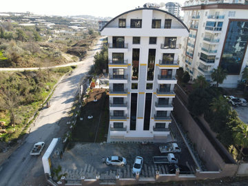 Exterior 4