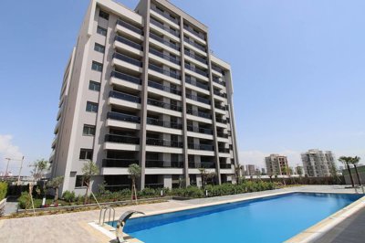Exterior 1