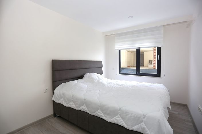 Image No.16-2 Bed Apartment for sale