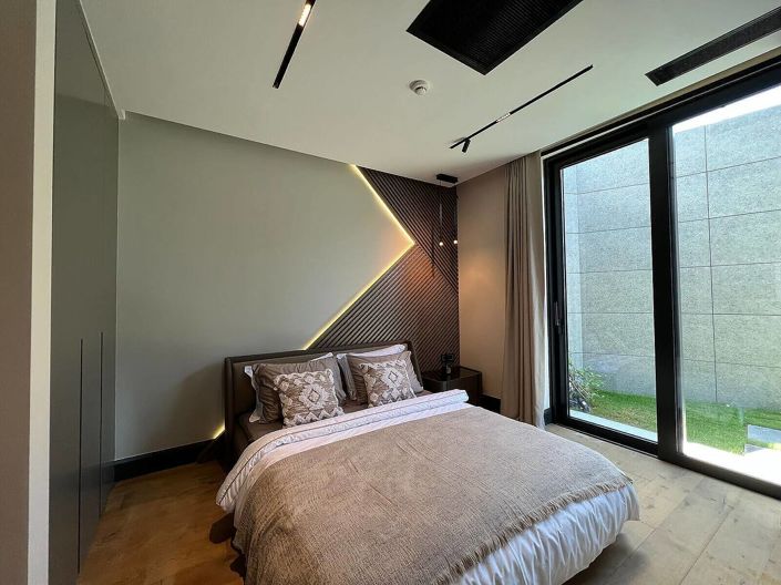 Image No.25-6 Bed House/Villa for sale