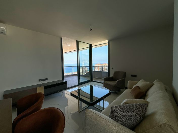 Image No.11-4 Bed Apartment for sale