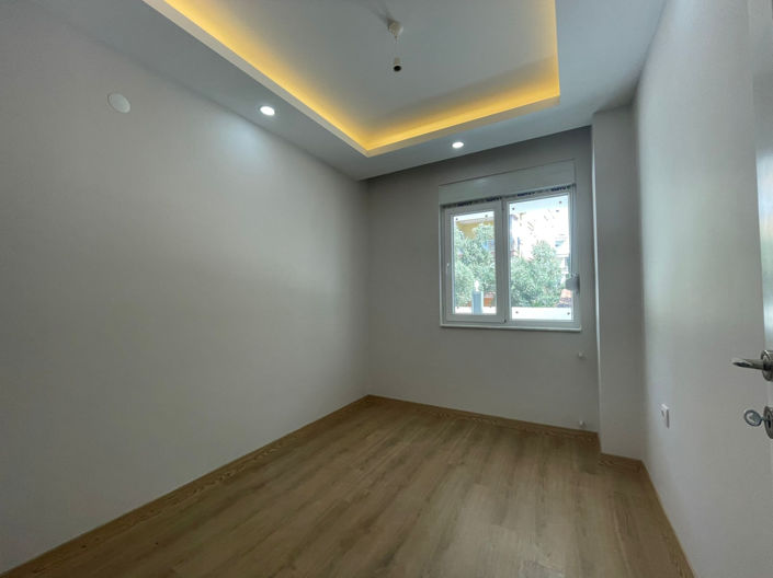 Image No.23-2 Bed Apartment for sale