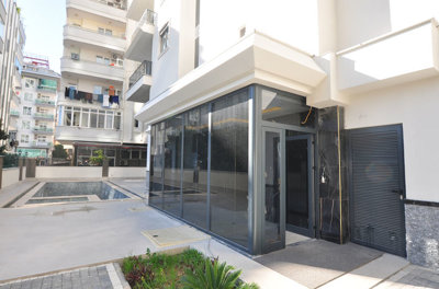 Exterior 3
