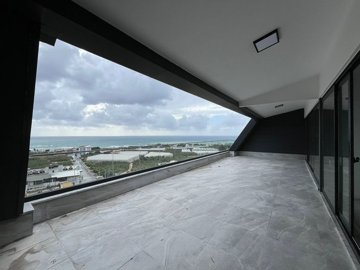 Interior 2
