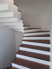 Interior 4