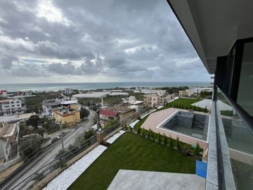Interior 3