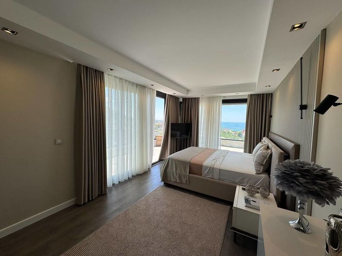Image No.15-5 Bed House/Villa for sale