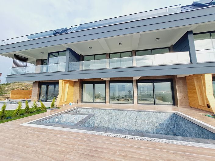 Image No.3-5 Bed House/Villa for sale