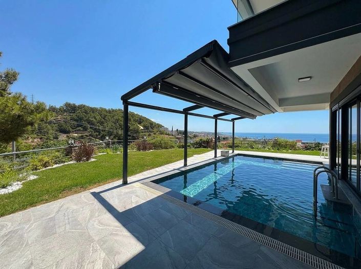 Image No.5-5 Bed House/Villa for sale