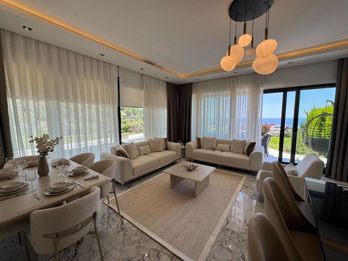 Image No.9-5 Bed House/Villa for sale