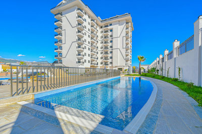 Exterior 4
