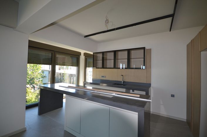 Image No.20-2 Bed Apartment for sale