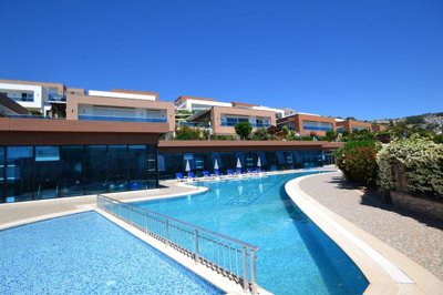 Exterior 2