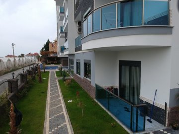 Exterior 9