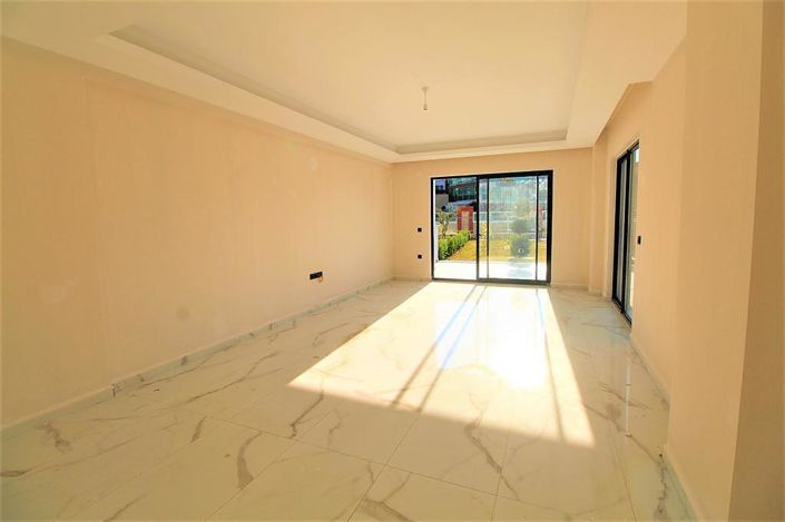 Image No.24-2 Bed Apartment for sale