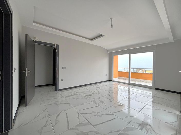 Image No.23-3 Bed Apartment for sale