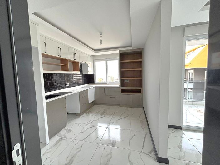 Image No.26-3 Bed Apartment for sale