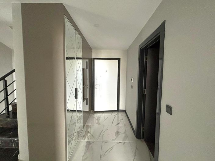 Image No.34-3 Bed Apartment for sale