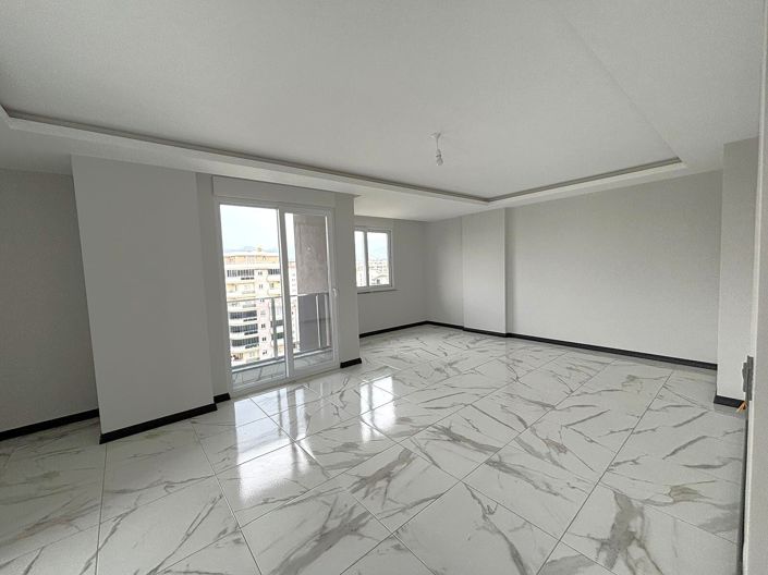 Image No.35-3 Bed Apartment for sale