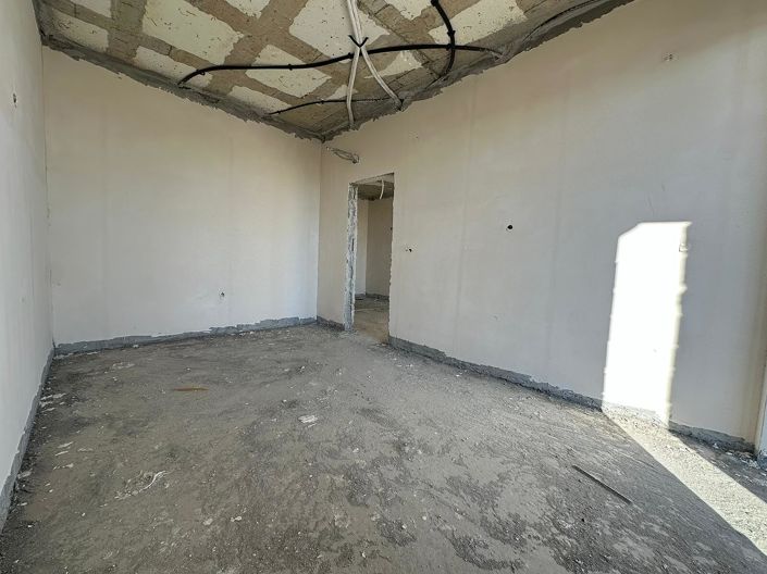 Image No.21-1 Bed Apartment for sale