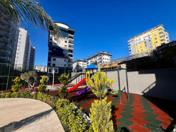 Exterior 4