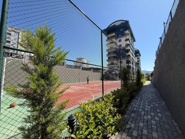 Exterior 4