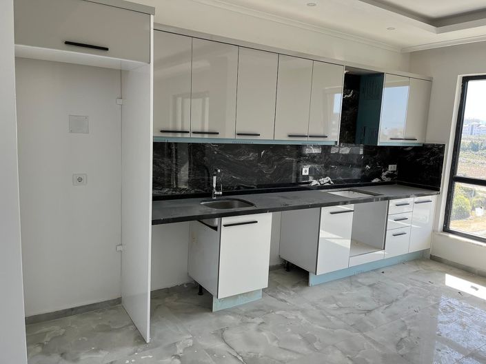 Image No.7-2 Bed Apartment for sale