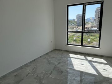 Interior 5