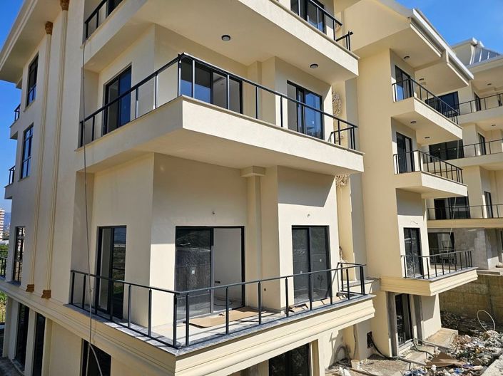 Image No.33-2 Bed Apartment for sale