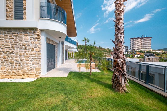 Image No.13-4 Bed Apartment for sale