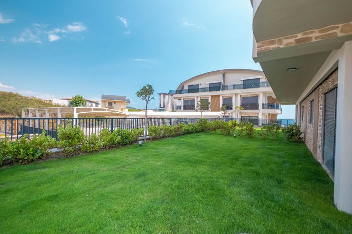 Image No.19-4 Bed Apartment for sale