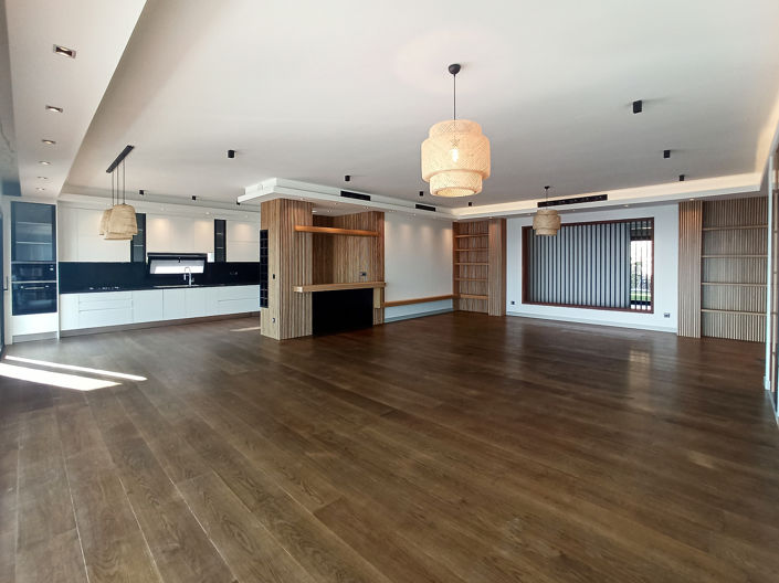 Image No.13-7 Bed House/Villa for sale