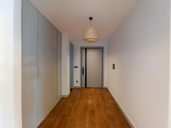 Image No.19-7 Bed House/Villa for sale