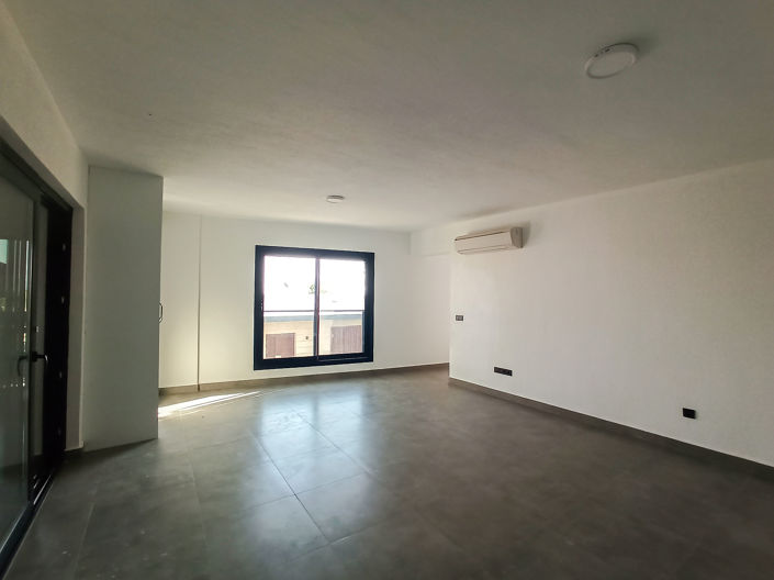 Image No.30-7 Bed House/Villa for sale