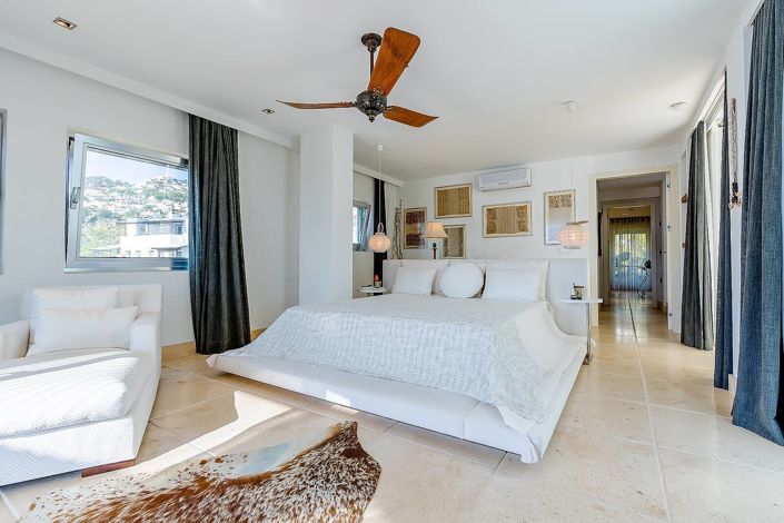 Image No.56-5 Bed House/Villa for sale