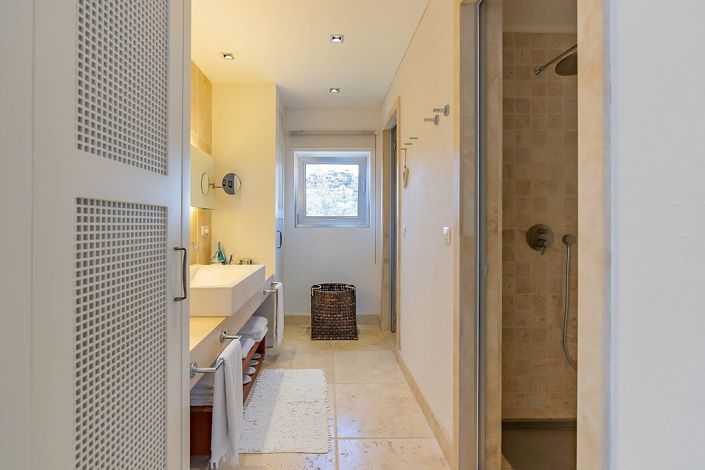 Image No.61-5 Bed House/Villa for sale