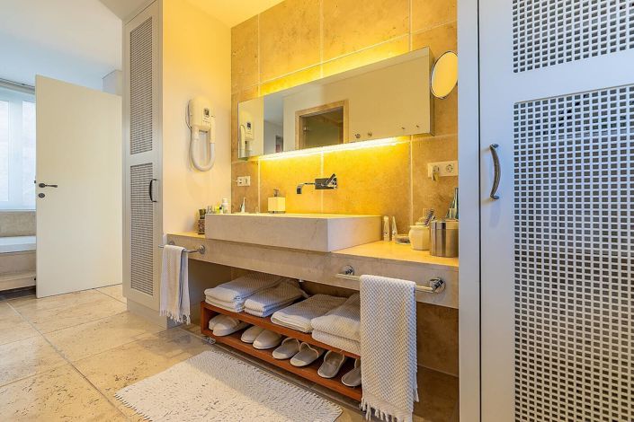 Image No.63-5 Bed House/Villa for sale