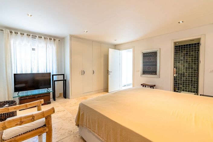 Image No.68-5 Bed House/Villa for sale